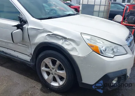 2014 Subaru Outback 2.5I Limited z USA, uszkodzony, nr VIN 4S4BRCLC3E3263008